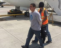Oficiales de ICE Dénver deportan a pandillero de la MS-13 buscado por extorsión con agravante 