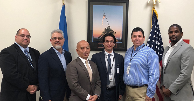 Oficiales de ICE ERO Miami y el Consulado de México se reúnen en Orlando para fortalecer enlaces, mejorar los servicios proporcionados a nacionales mexicanos en Florida