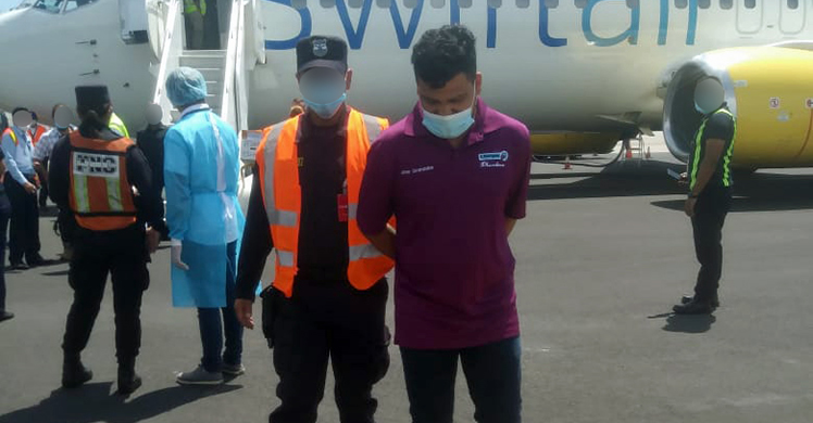 ICE remueve a extranjero ilegal buscado por homicidio con agravante en El Salvador