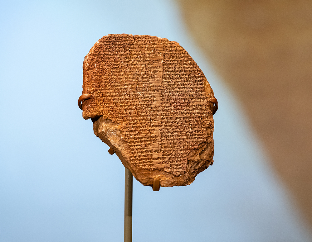 US returns stolen ancient artifacts to Iraq in repatriation ceremony